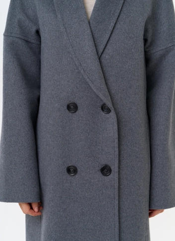 Женское пальто с воротником шаль