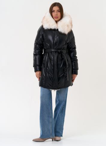 Женский пуховик из эко кожи с отделкой из эко меха