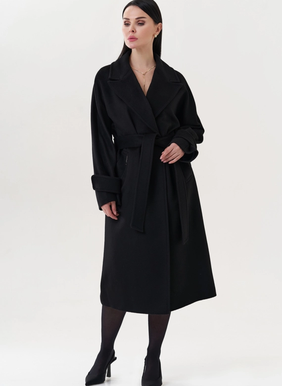 Пальто с английским воротником 