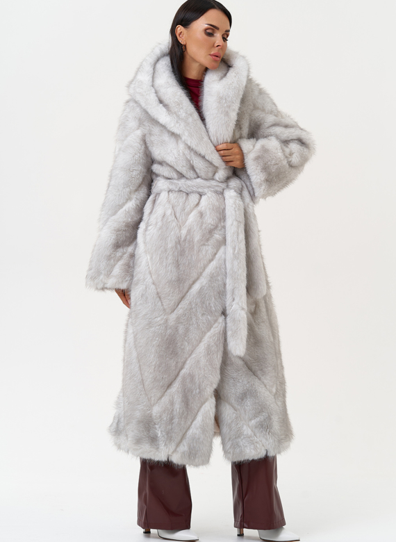 Длинная женская шуба из эко меха