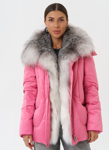 Пуховик с мехом чернобурки