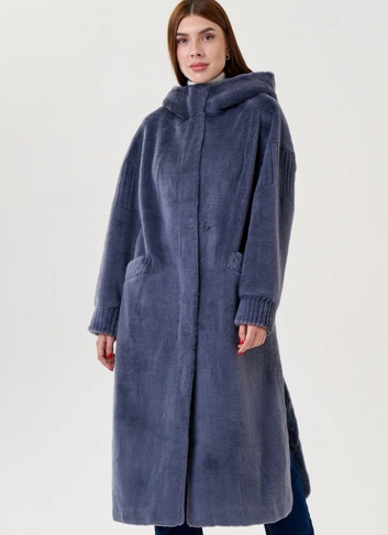 Женское пальто из шерсти с капюшоном 