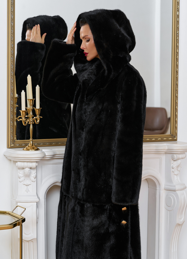 Женская шуба из скандинавской норки с капюшоном модель № 31635 в кредит