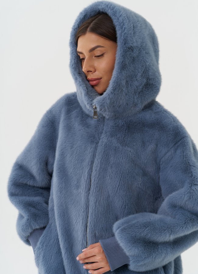 Шуба из эко меха с капюшоном модель № 27788 универмаг малина