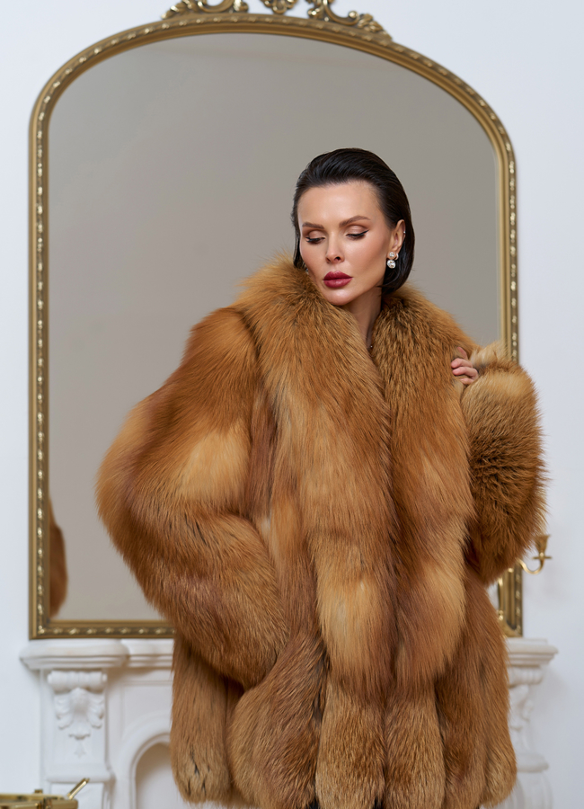 фото Шуба из меха рыжей лисы модель № 32070