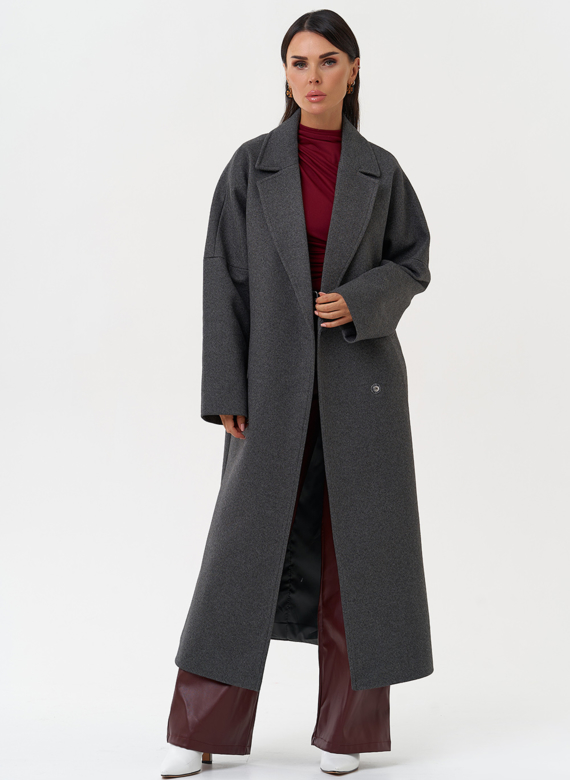 Длинное женское пальто с поясом
