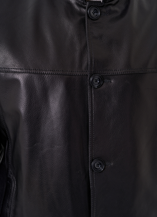 Мужская кожаная куртка черного цвета  модель № 24461 в рассрочку