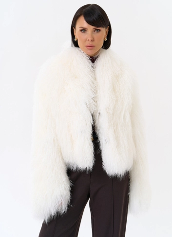 Белая шуба из ламы